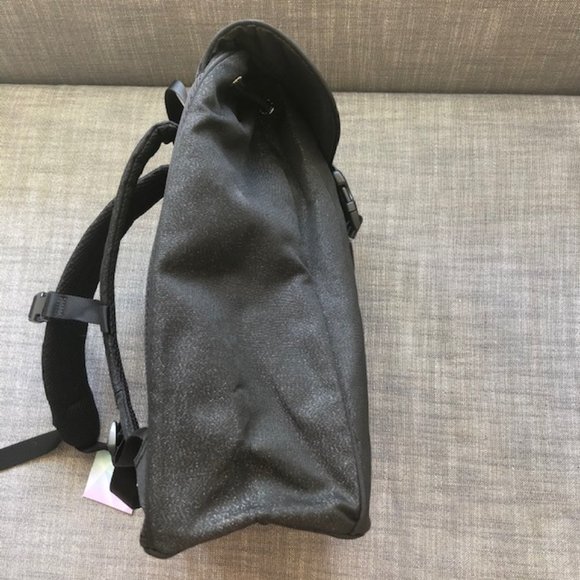 NEW Ivivva by Lululemon Where to Next Backpack in Black Glitter - Picture 3 of 7
